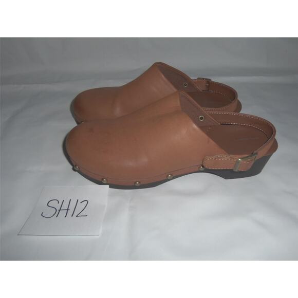 Lands End Studded Clogs Shoes Size 5M -1012SH12T11 - Picture 1 of 4